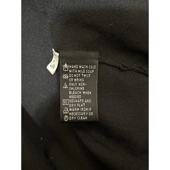 August Silk Black Silk Blend Embroidered Sleeve Stretch Top Women's 1X - Picture 5 of 6